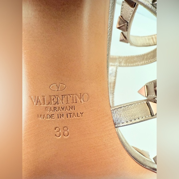 Valentino Garavani Pale Gold/Bronze Leather Rockstud Caged block heel sandals 38